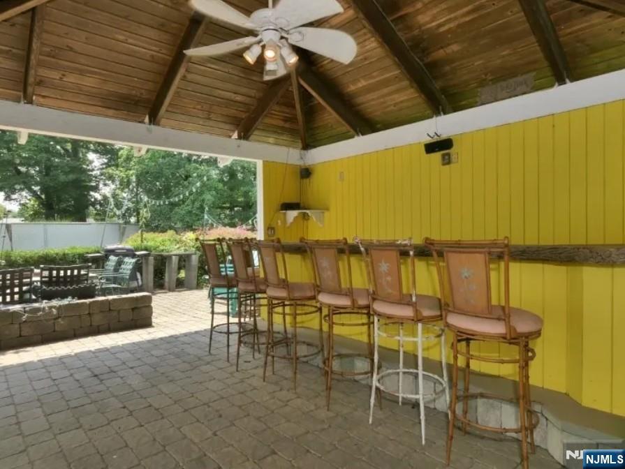 149 Oldham Road Wayne, NJ 07470 - Photo 17 of 19 a patio with table and chairs
