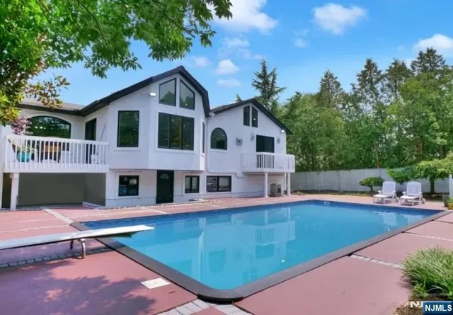 $849,999 | 149 Oldham Road, Wayne, NJ 07470