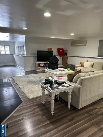 $849,999 | 149 Oldham Road, Wayne, NJ 07470