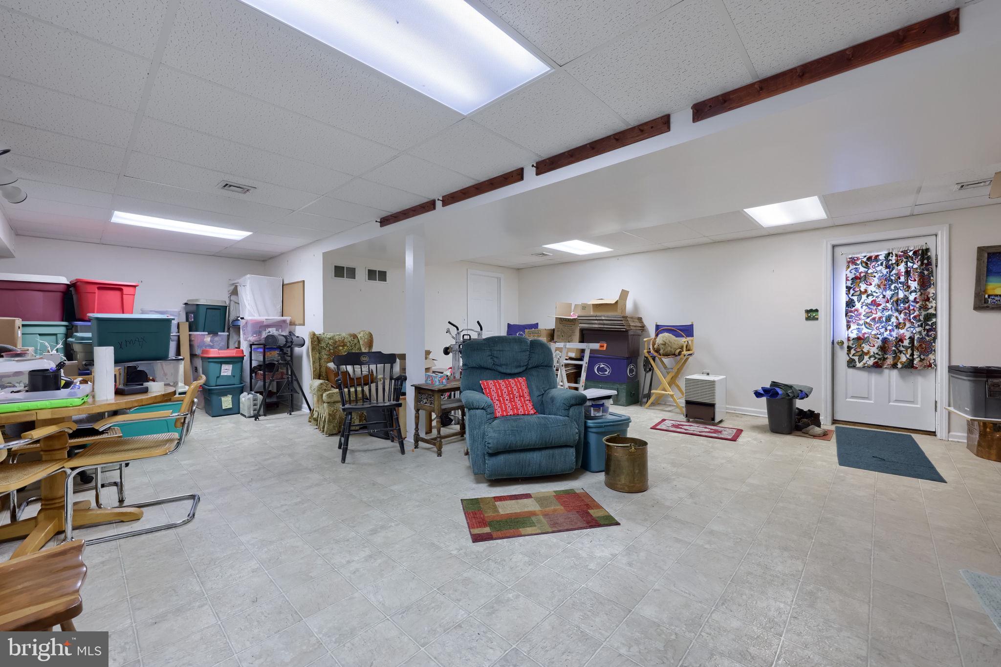 17 Georgetown Court Mountville, PA 17554 - Photo 22 of 32 Spacious basement with endless potential.