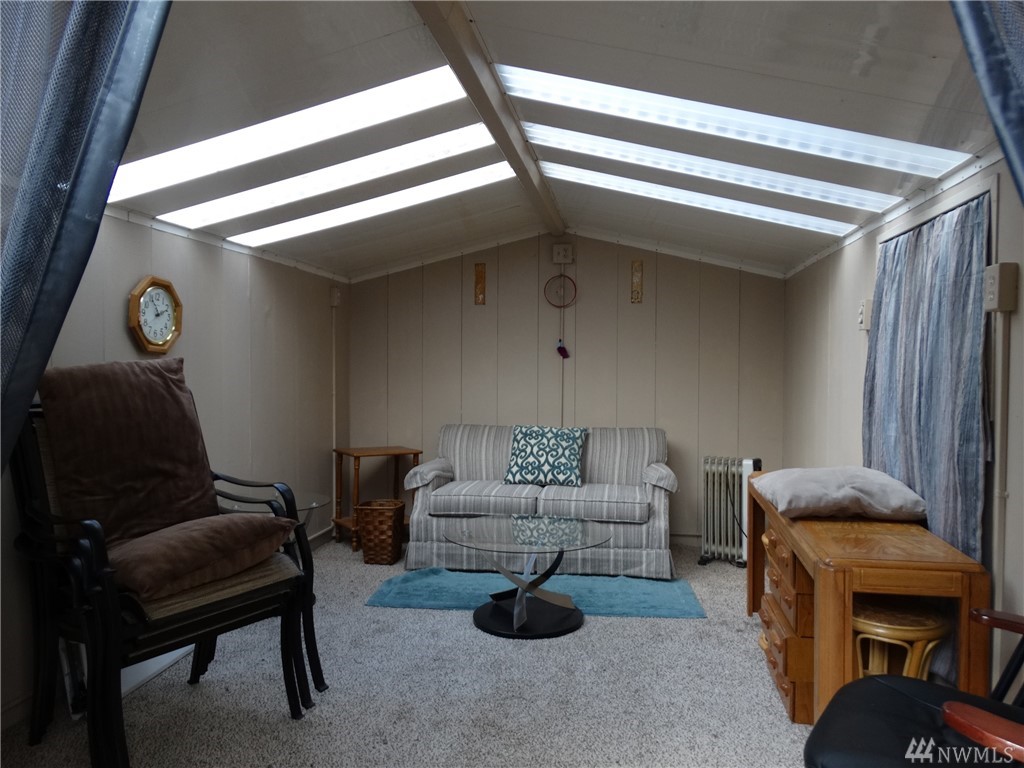 1015 Southwest Harper Road Port Orchard, WA 98367 - Photo 18 of 19 Gallery Image 18