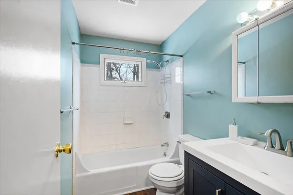 $199,900 | 261 Holy Cross Road, Unit 202, Colchester, VT 05446