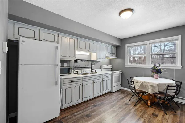 $199,900 | 261 Holy Cross Road, Unit 202, Colchester, VT 05446