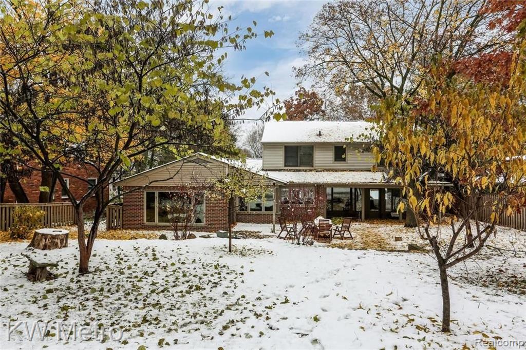 326 Charles Road Rochester, MI 48307 - Photo 4 of 27