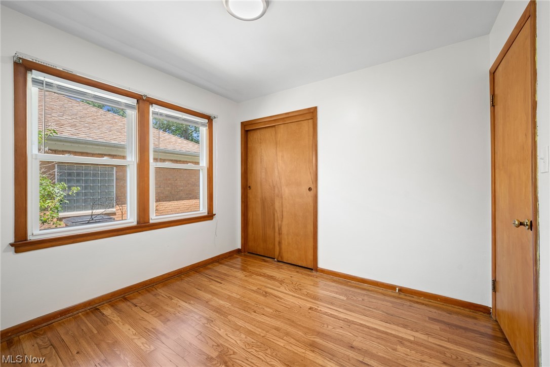 1187 Blanchester Road Lyndhurst, OH 44124 - Photo 20 of 31