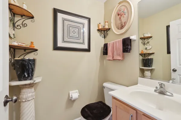 $382,900 | 3304 Alyssa Street, Plano, IL 60545