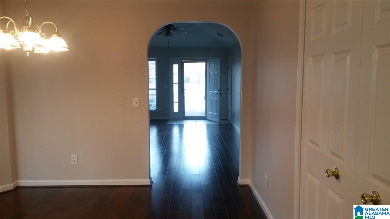 195 Flagstone Lane Calera, AL 35040 - Photo 13 of 25