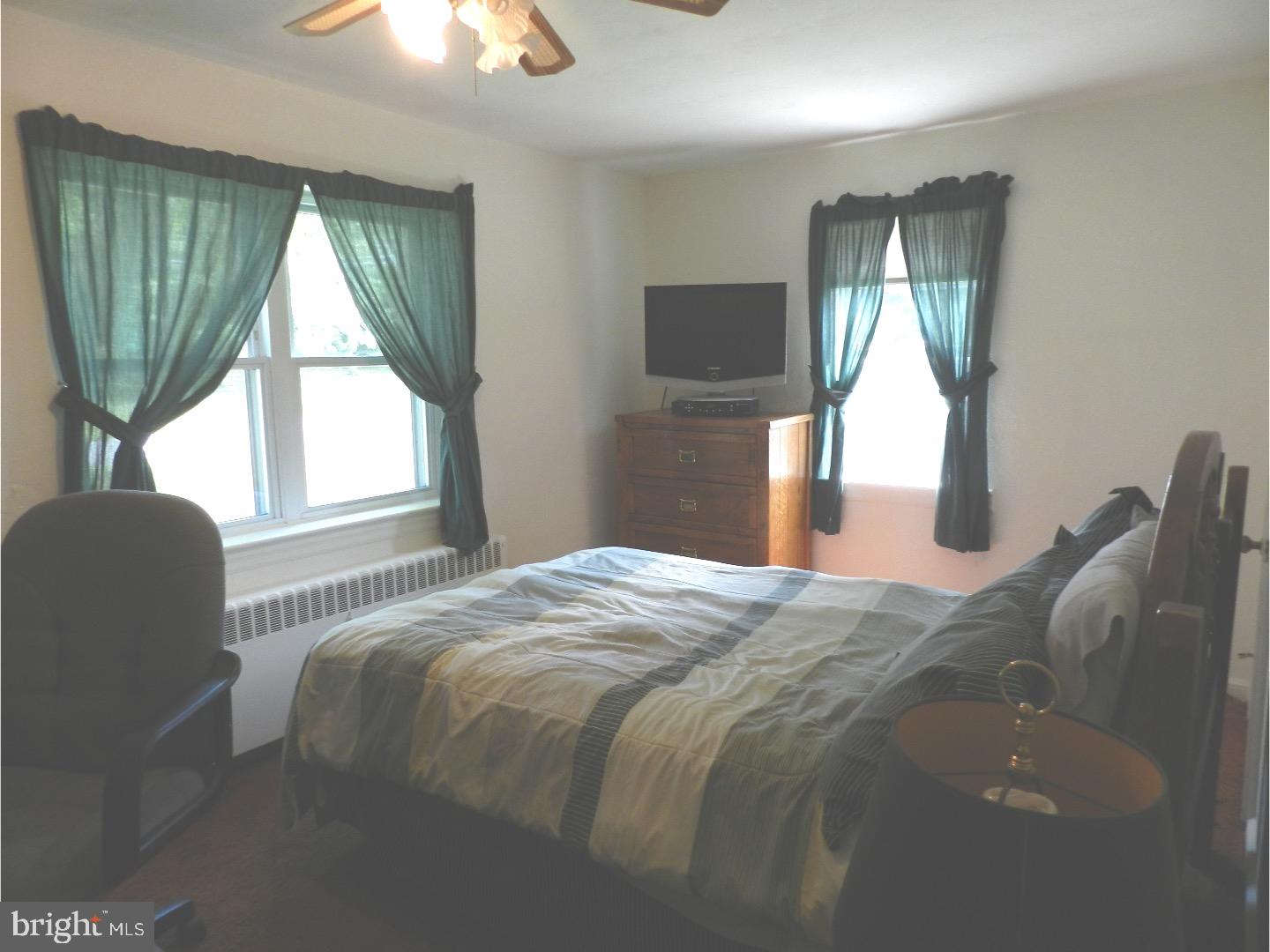 8 Orchard Road Perkasie, PA 18944 - Photo 14 of 22 Bedroom 3