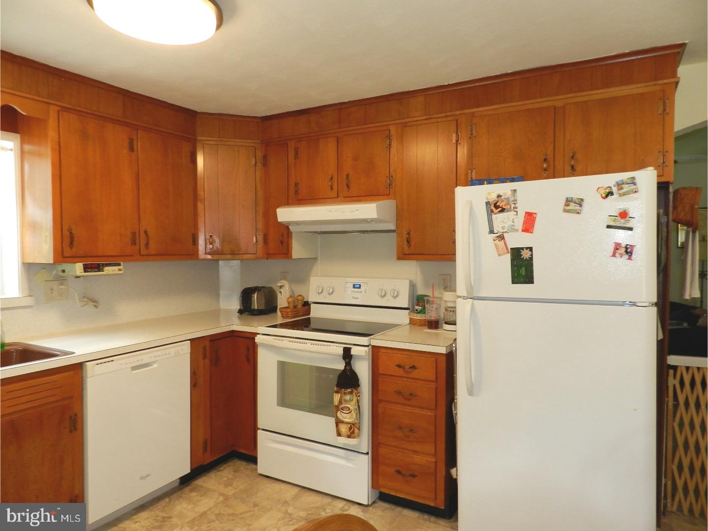8 Orchard Road Perkasie, PA 18944 - Photo 20 of 22 Kitchen
