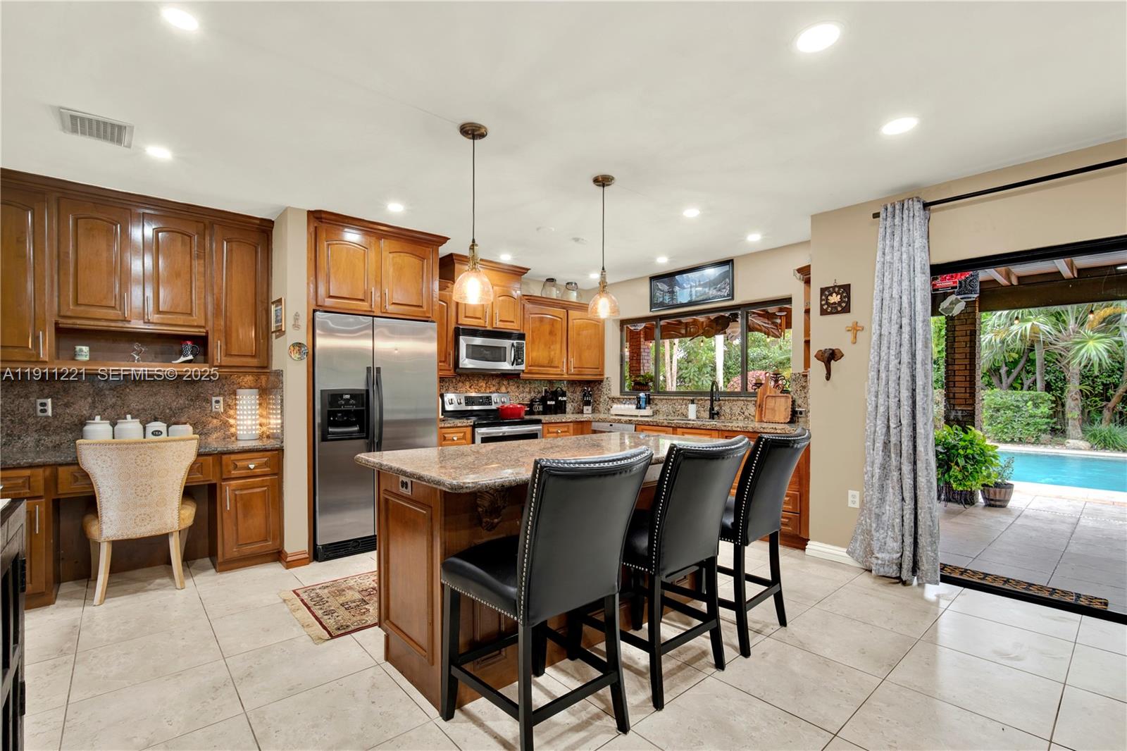 13620 Southwest 104th Avenue Miami, FL 33176 - Photo 20 of 66