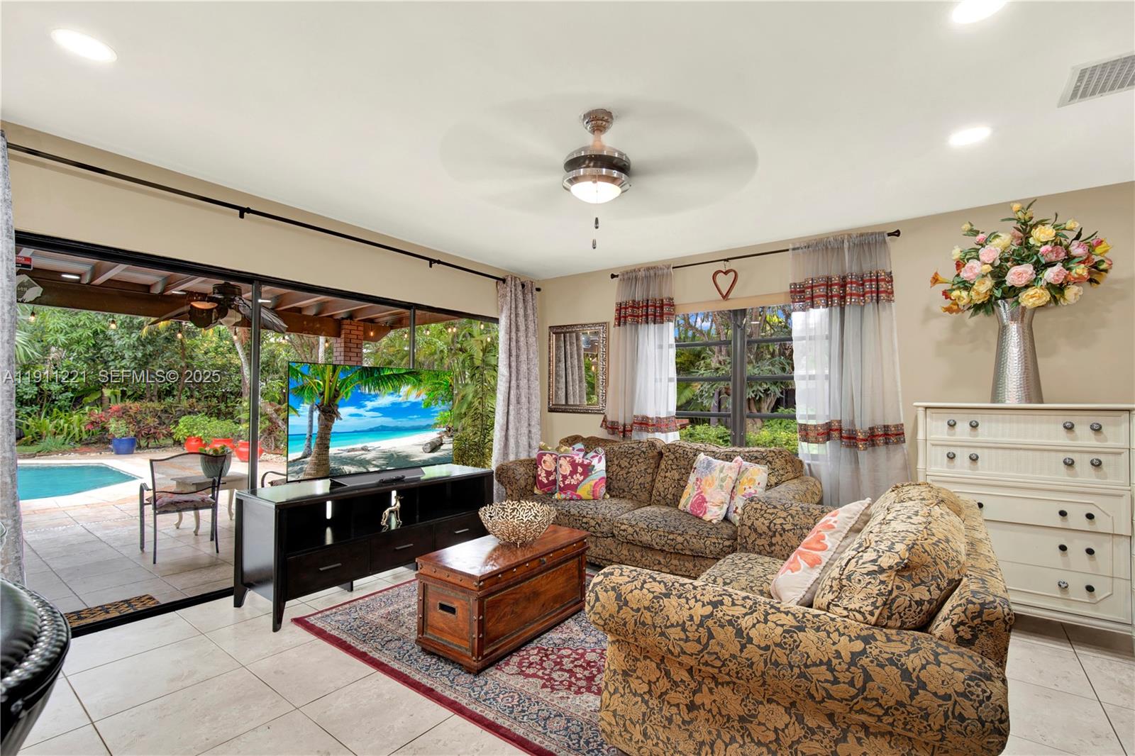 13620 Southwest 104th Avenue Miami, FL 33176 - Photo 23 of 66