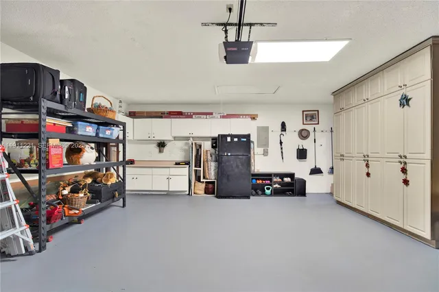 $1,295,000 | 13620 Southwest 104th Avenue, Miami, FL 33176