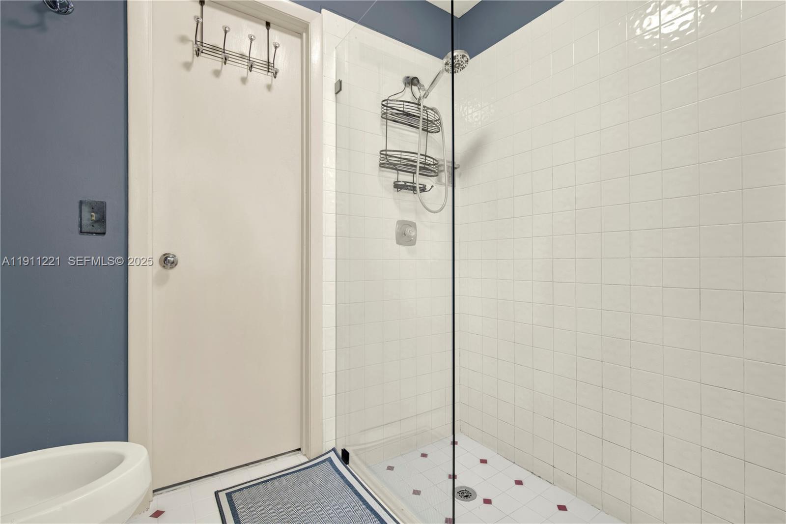 13620 Southwest 104th Avenue Miami, FL 33176 - Photo 43 of 66 Master Bath