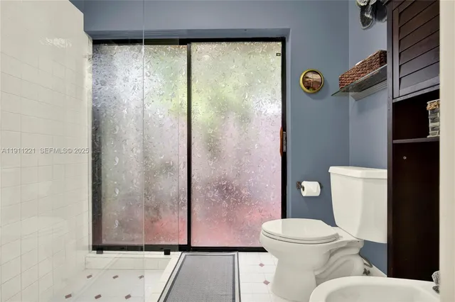 $1,295,000 | 13620 Southwest 104th Avenue, Miami, FL 33176