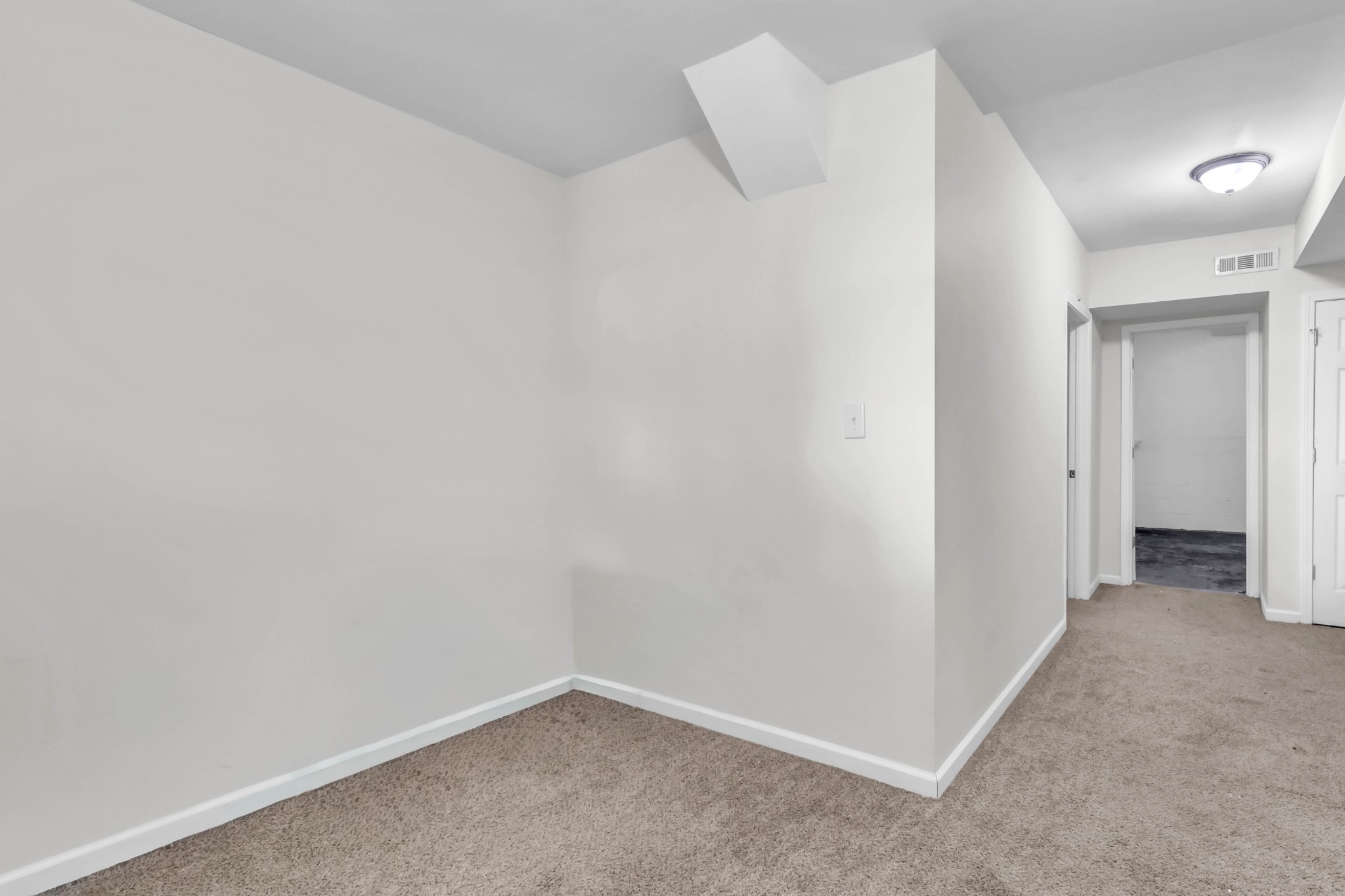 810 R S Bradley Boulevard Clarksville, TN 37042 - Photo 20 of 31