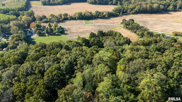 $475,000 | 1810 Berryville Road, Jonesboro, IL 62952