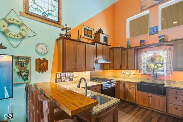 $849,600 | 7437 Center Lake Road, Nineveh, IN 46164