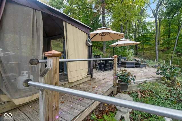 $849,600 | 7437 Center Lake Road, Nineveh, IN 46164