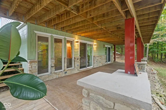 $849,600 | 7437 Center Lake Road, Nineveh, IN 46164