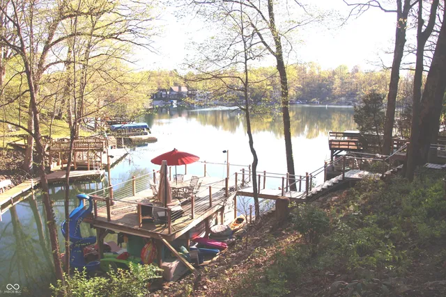 $849,600 | 7437 Center Lake Road, Nineveh, IN 46164