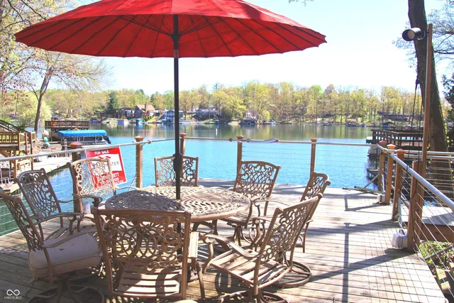 $849,600 | 7437 Center Lake Road, Nineveh, IN 46164