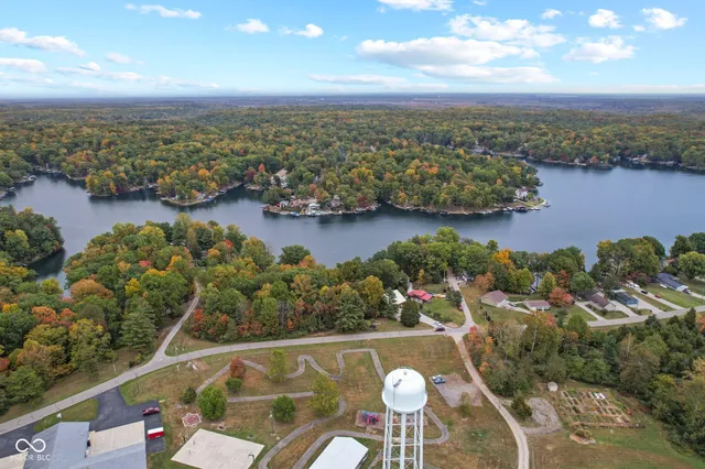 $849,600 | 7437 Center Lake Road, Nineveh, IN 46164