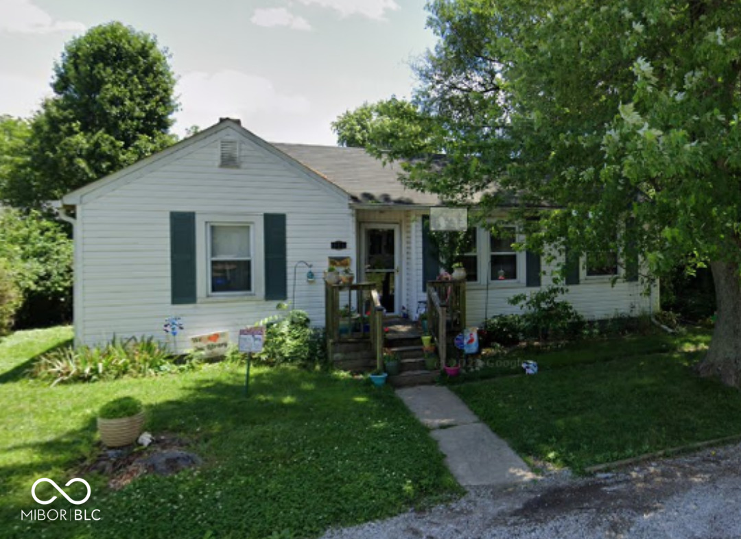 321 Maple Lane Mooresville, IN 46158 - Photo 1 of 2