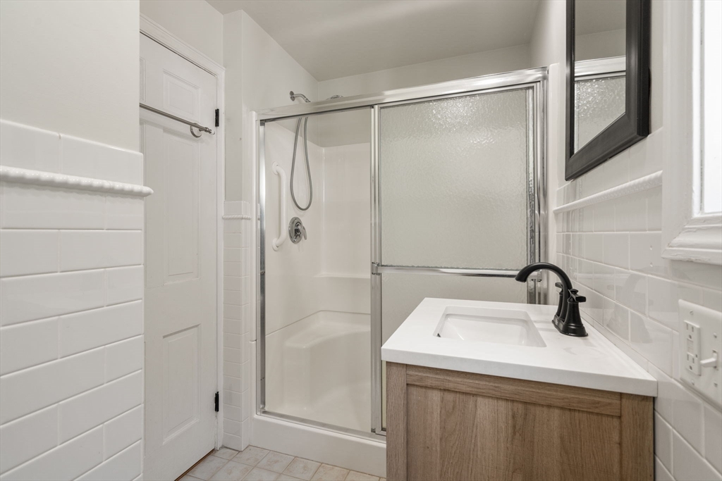 51 Laurelwood Road Holden, MA 01520 - Photo 20 of 41