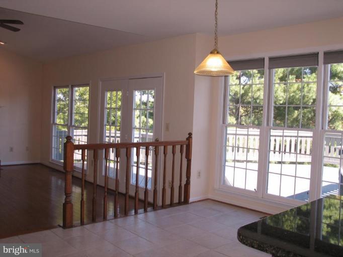 8016 Craddock Road Greenbelt, MD 20770 - Photo 11 of 30 Breakfast Area
