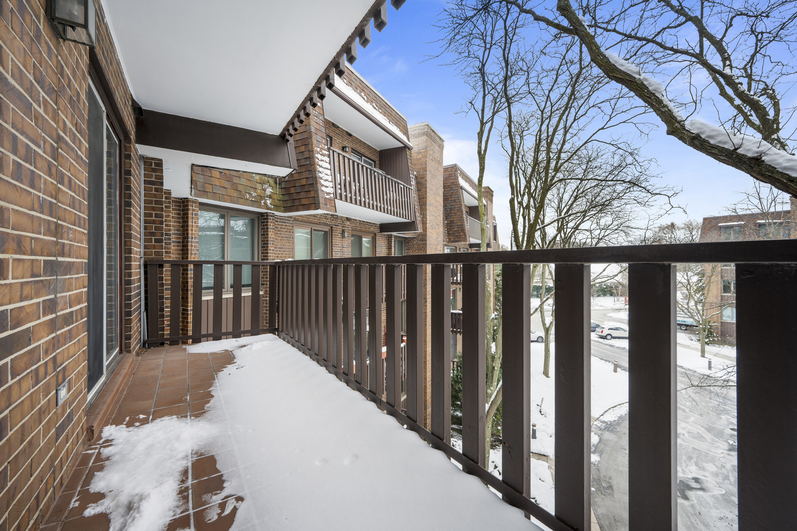 1125 Lake Cook Road, Unit 405 Northbrook, IL 60062 - Photo 4 of 5