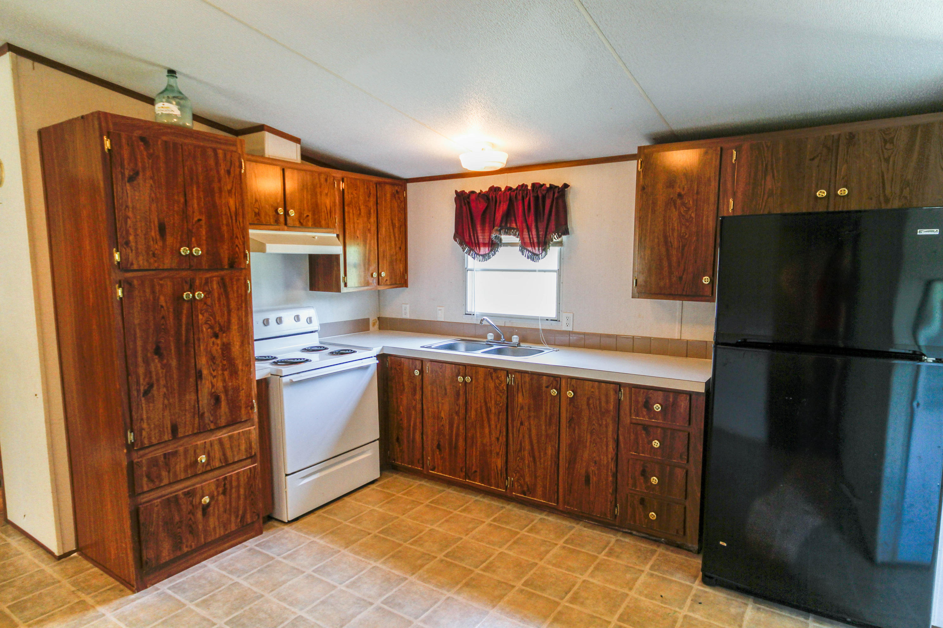 3427 Oak Hill Road Dayton, TN 37321 - Photo 5 of 16 E