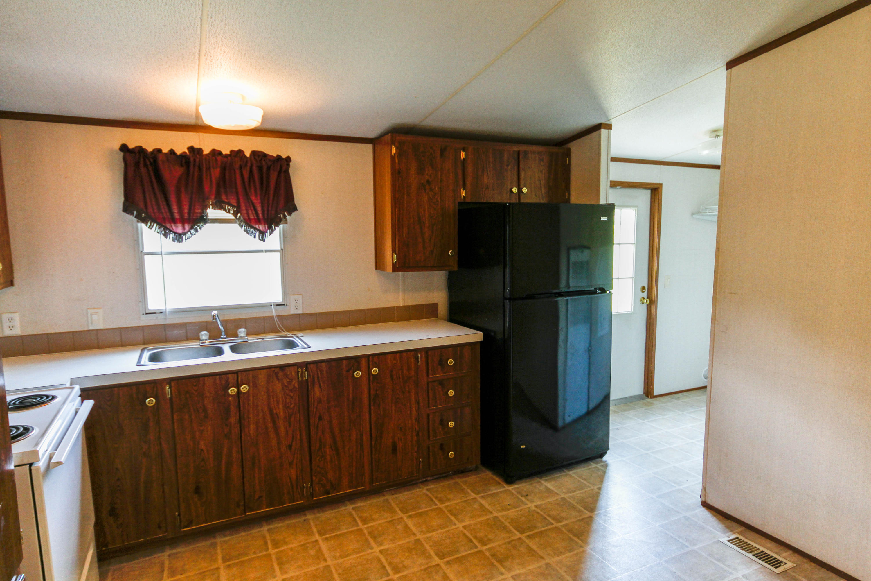 3427 Oak Hill Road Dayton, TN 37321 - Photo 6 of 16 F