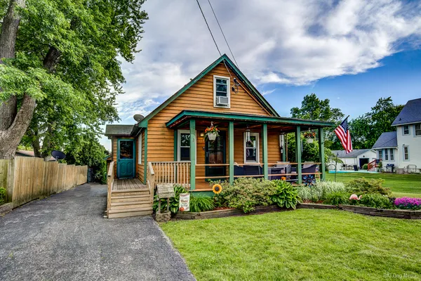 $259,900 | 5323 West Mill Street, Monee, IL 60449