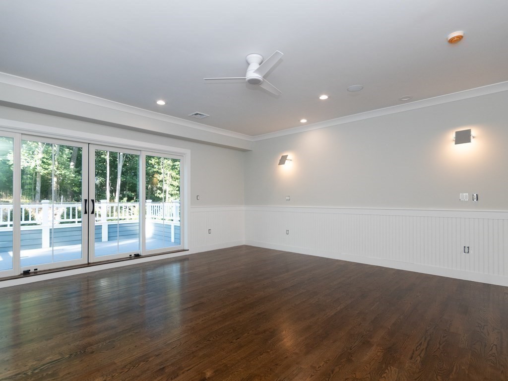 21 Sturbridge Road Wellesley, MA 02481 - Photo 16 of 40
