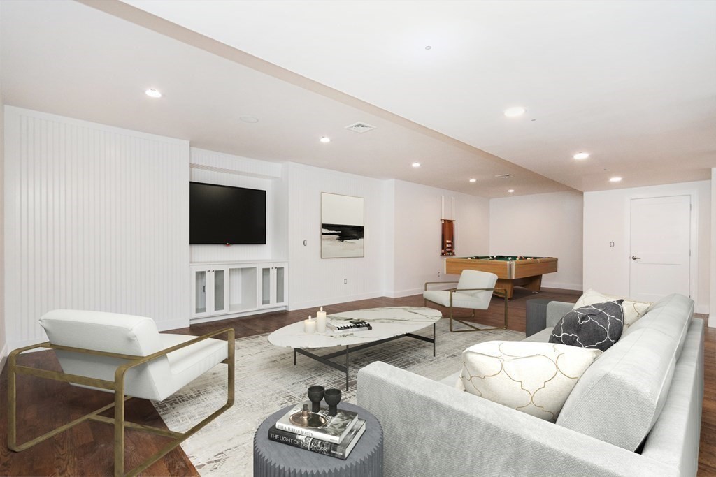 21 Sturbridge Road Wellesley, MA 02481 - Photo 28 of 40