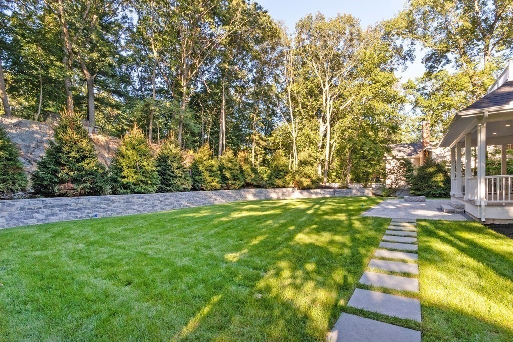 21 Sturbridge Road Wellesley, MA 02481 - Photo 36 of 40