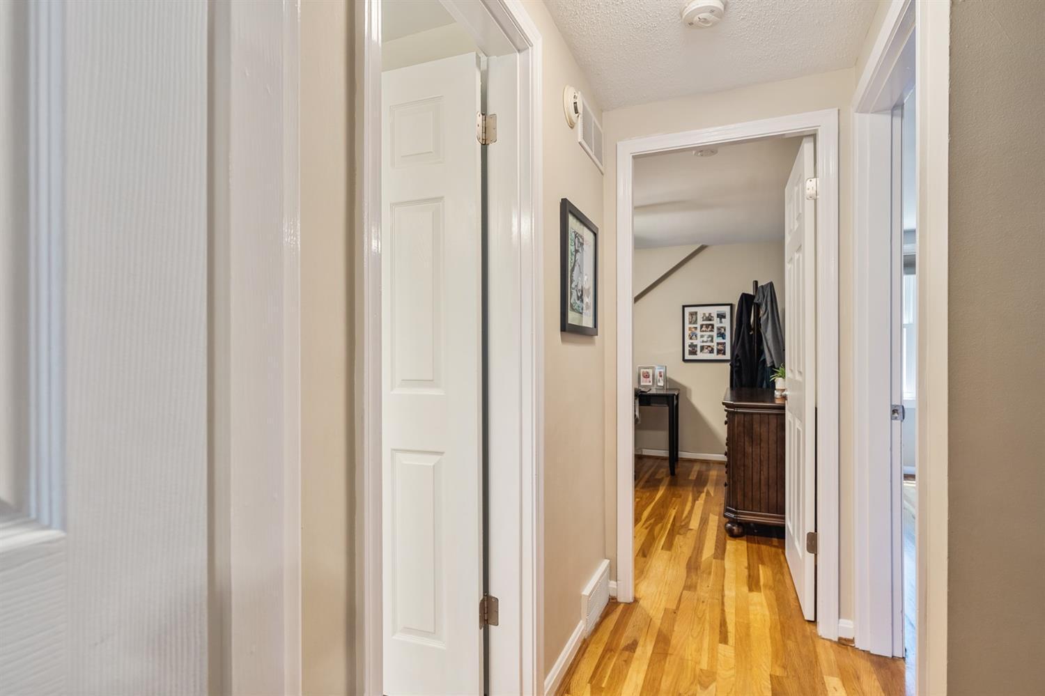 3730 Homewood Road Mariemont, OH 45227 - Photo 23 of 36