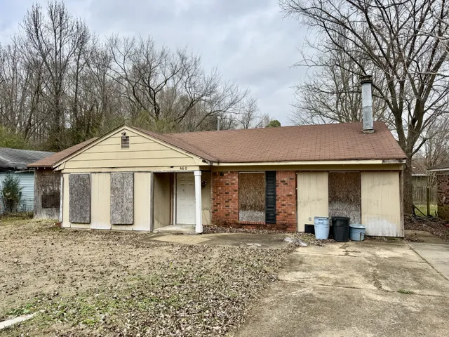$67,000 | 460 Fox Valley Drive, Memphis, TN 38127
