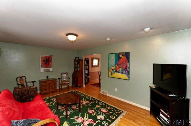 2 A Dyke Road Colonie, NY 12110 - Photo 2 of 23 Photo 2