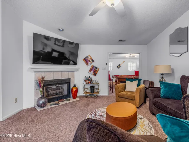 $269,500 | 2002 Colony Plaza, Jacksonville, NC 28546