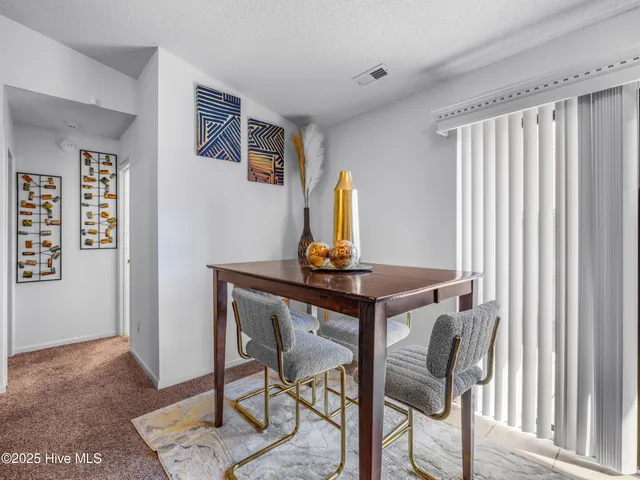 $269,500 | 2002 Colony Plaza, Jacksonville, NC 28546