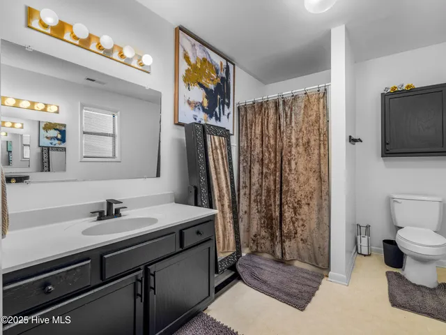 $269,500 | 2002 Colony Plaza, Jacksonville, NC 28546