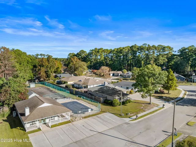 $269,500 | 2002 Colony Plaza, Jacksonville, NC 28546