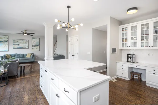 $3,300 | 808 Glenavon Court, Nashville, TN 37220