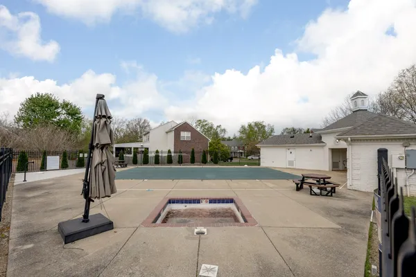 $3,300 | 808 Glenavon Court, Nashville, TN 37220