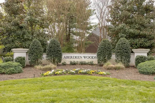 $3,300 | 808 Glenavon Court, Nashville, TN 37220