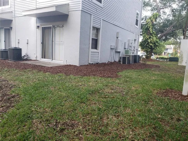 $1,099 | 7100 Waterside Drive, Tampa, FL 33617