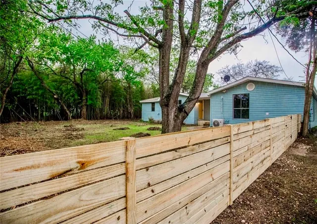 $1,995 | 8308 Peaceful Hill Lane, Unit A, Austin, TX 78748