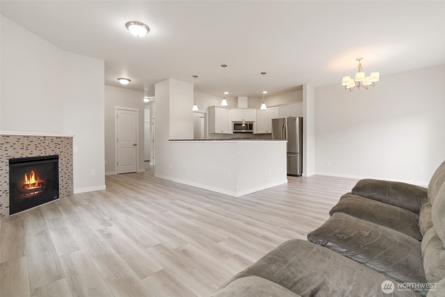 676 Southwest 20th Street, Unit A Chehalis, WA 98532 - Photo 10 of 32 Gallery Image 10