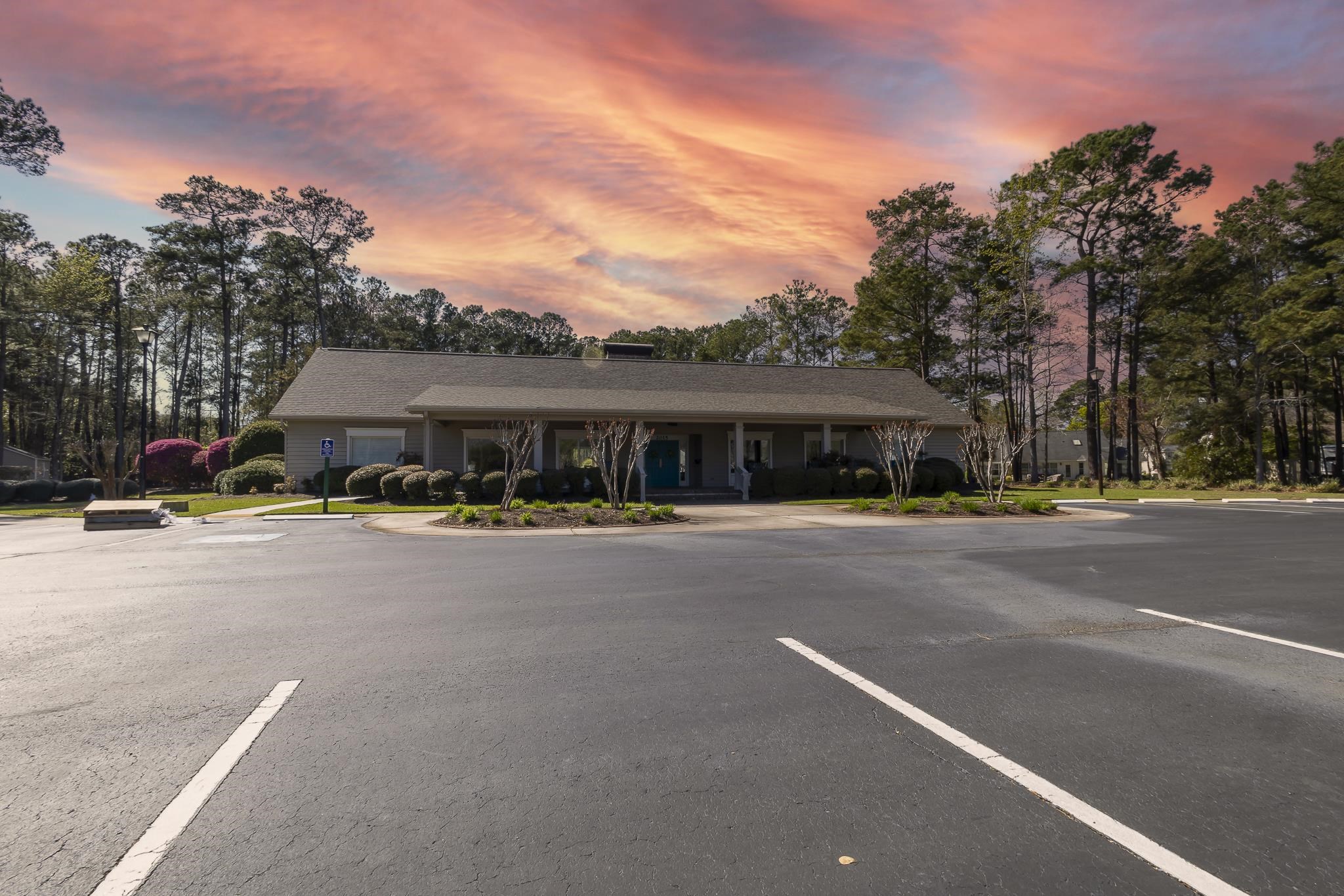 9409 Chicory Lane Murrells Inlet, SC 29576 - Photo 9 of 25 Gallery Image 9
